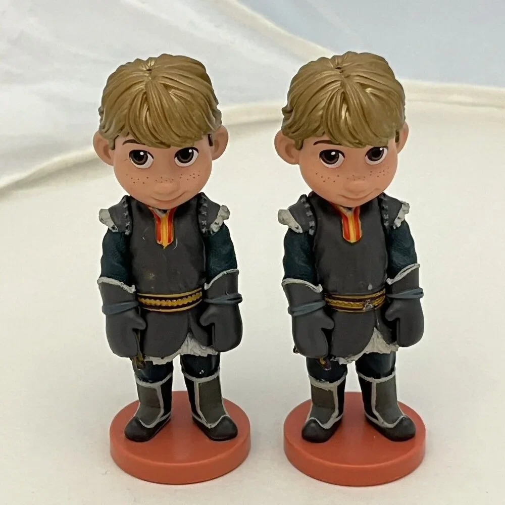 2 Disney Animators Collection Disney Store Frozen Kristoff Figures